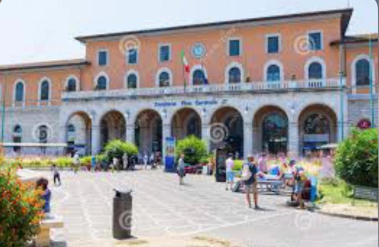 Corridoni Suites Pisa Esterno foto